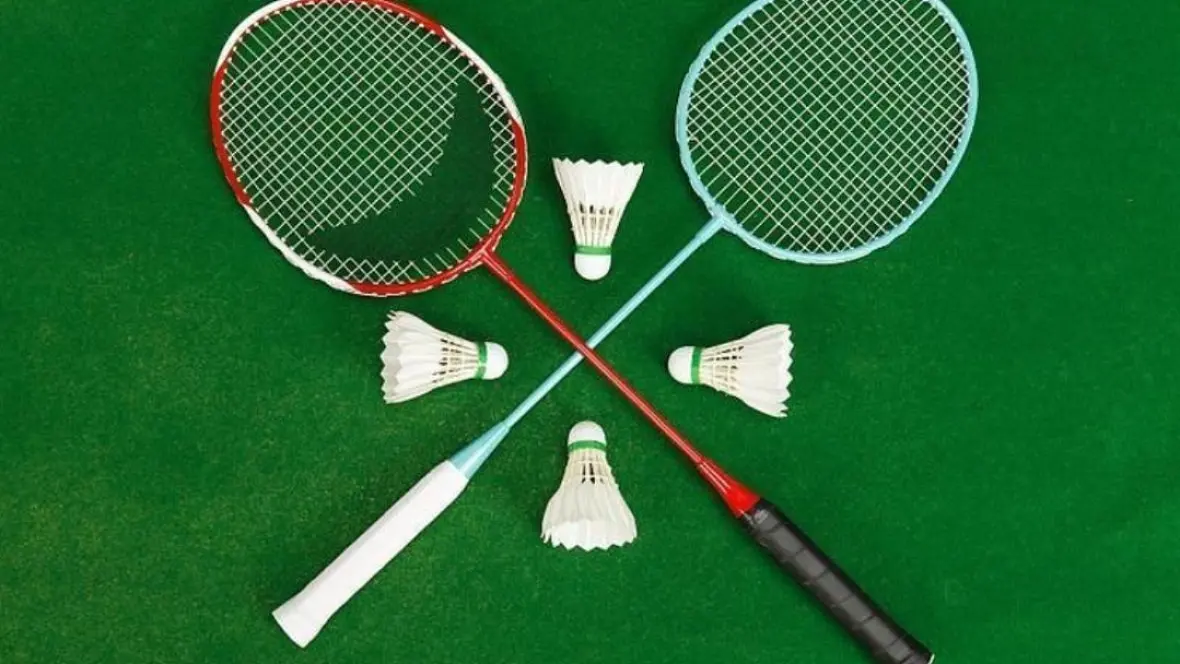 燃爆！2023海露羽毛球赛：张殊贤郑雨VS麦尔肯蒂格森，谁将问鼎冠军？