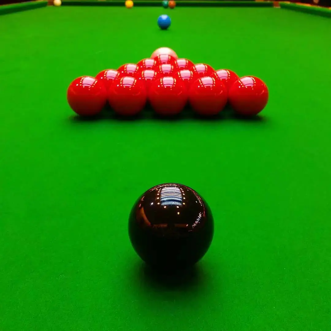 2023斯诺克英锦赛资格赛：庞俊旭决战马克·戴维斯，谁能晋级下一轮？